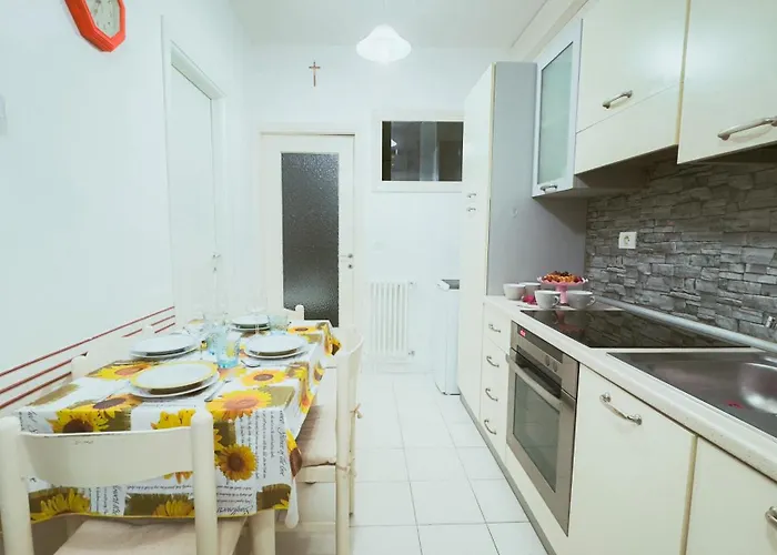 Dimora Elisa By Ca-sa Check *